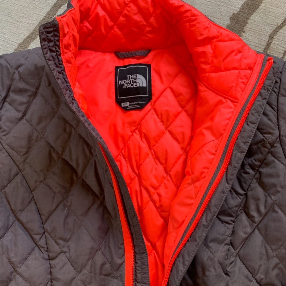 North Face Quilted Jacked View 4